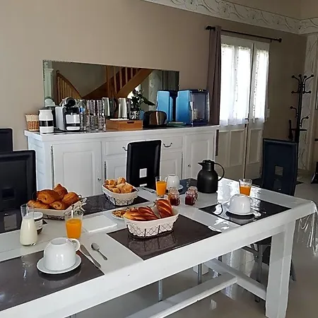 Le Logis Du Marais 3* Les Magnils-Reigniers