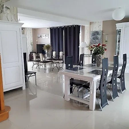 Le Logis Du Marais 3*